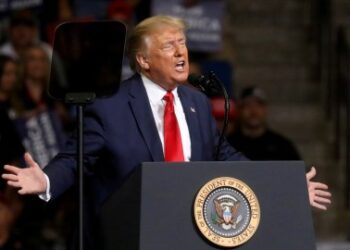 Trump Minta Tes Dikurangi Agar Penderita Virus Corona Tak Naik