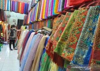 Kemendag Ajak Industri Tekstil Aktif Majukan Produk TPT