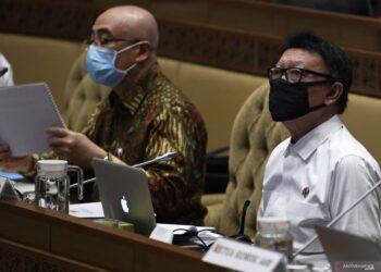 Komisi II DPR Setuju Pemerintah Lanjutkan Tes CPNS