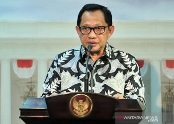 Tito Sampaikan Urgensi Perppu Pilkada Menjadi UU