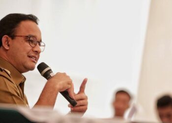 Anies: Penularan Covid-19 di Jakarta Terkendali, Masa Transisi Bisa Dilanjutkan