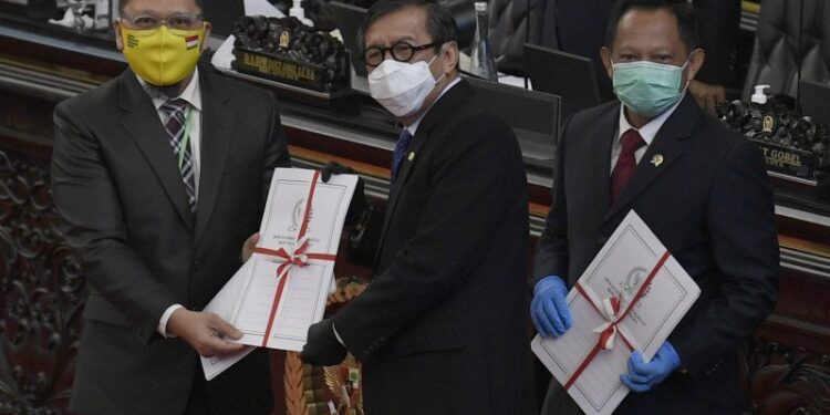 Permohonan Uji Materi Perppu Penundaan Pilkada Dicabut