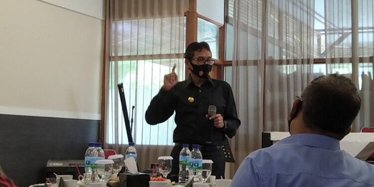 Gubernur Sumbar Nilai Penanganan Covid-19 Sudah di Jalur yang Benar