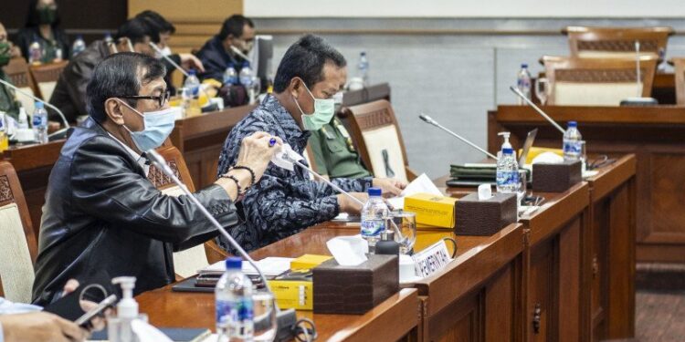 DPR-Pemerintah Bahas RUU Kerja Sama Bidang Pertahanan dengan Ukraina
