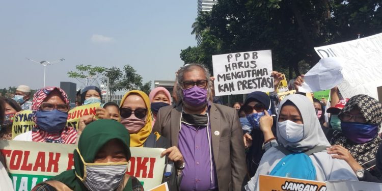 Negara Melakukan Kekerasan terhadap Hak Anak Atas Pendidikan