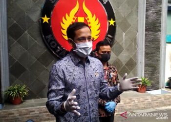 Mendikbud Tegaskan Tak Ada Rencana Permanenkan PJJ
