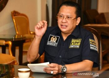 Wacana Pembubaran OJK, Ini Respons Bamsoet