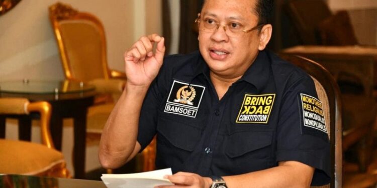 Wacana Pembubaran OJK, Ini Respons Bamsoet