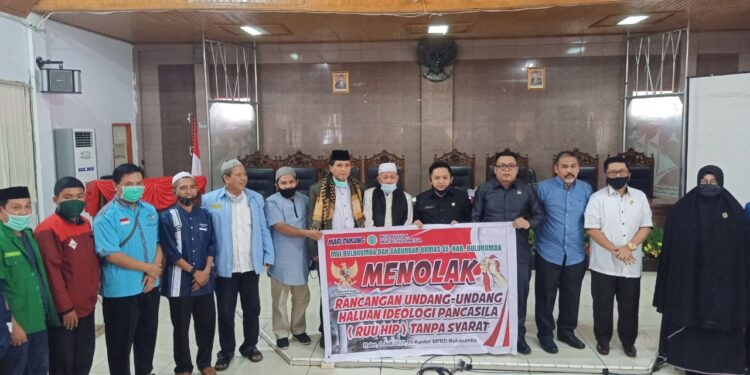 MUI Bulukumba dan Beberapa Ormas Sambangi DPRD: Tolak RUU HIP