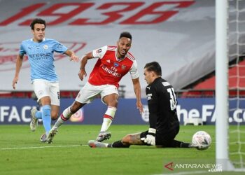 Dua gol Aubameyang Bawa Arsenal Lewati City Menuju Final Piala FA