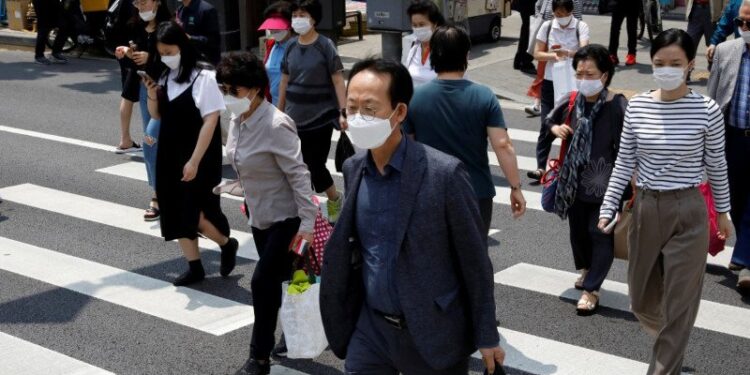 Korsel Sebut Kasus Corona Harian Mungkin Capai 100