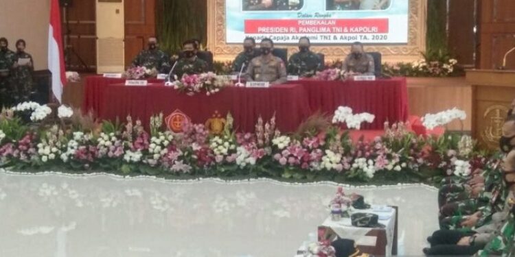 Presiden Ingatkan Capaja TNI-Polri Konsisten kepada Ideologi Negara