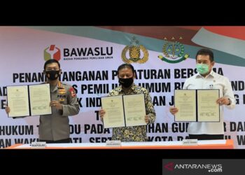 Bawaslu Teken “MoU” Gakkumdu Bersama Kepolisian dan Kejaksaan