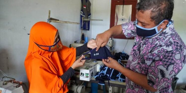 Jasa Marga Sebut Telah Salurkan Bantuan Rp1,4 Miliar ke UMKM