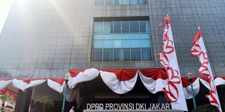 DPRD DKI Ditutup Lima Hari karena Ditemukan Kasus Positif Covid-19