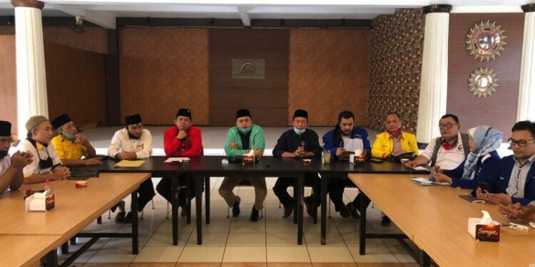 11 Partai Politik Sepakat Lawan Faida di Pilkada Jember