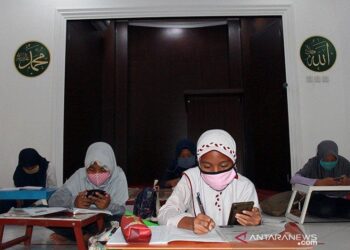 Kemendikbud: Sekolah Perlu Sediakan Dua Opsi Pembelajaran