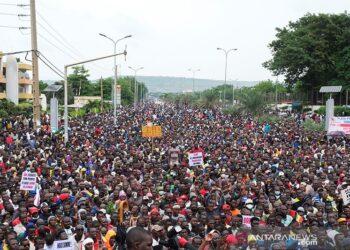Ribuan Warga Mali Tuntut Presiden Mundur