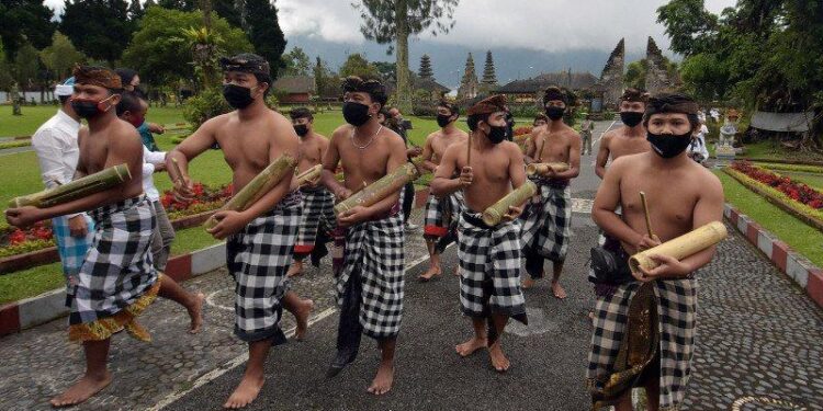 Kemenparekraf Persiapkan Wisata Dalam Kehidupan Era Baru