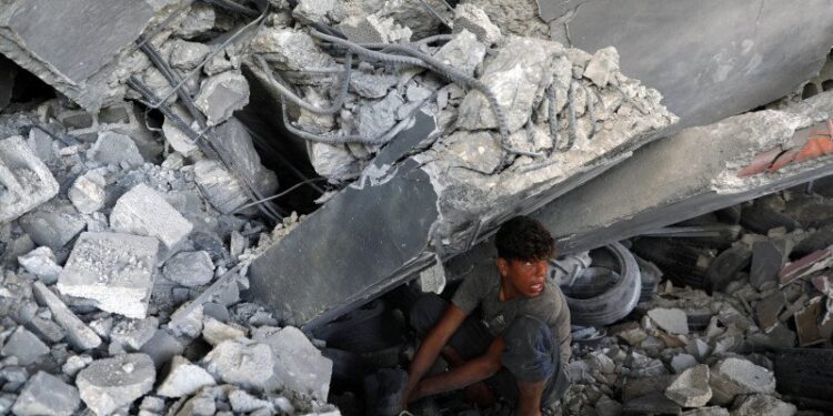 Serangan Udara Israel Hancurkan Sekolah di Gaza