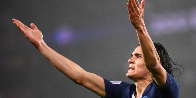 Edinson Cavani Resmi Bergabung dengan Setan Merah