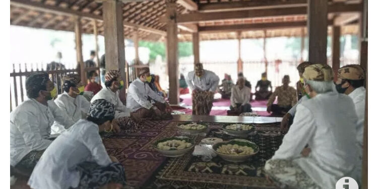 Keraton Kanoman Cirebon Gelar Ritual “Tawurji” di Masa Pandemi