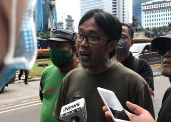 Buruh KSPI Aksi Kawal JR di MK