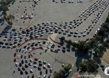 Penghitungan Reuters: Kasus Virus Corona AS Lampaui 25 juta