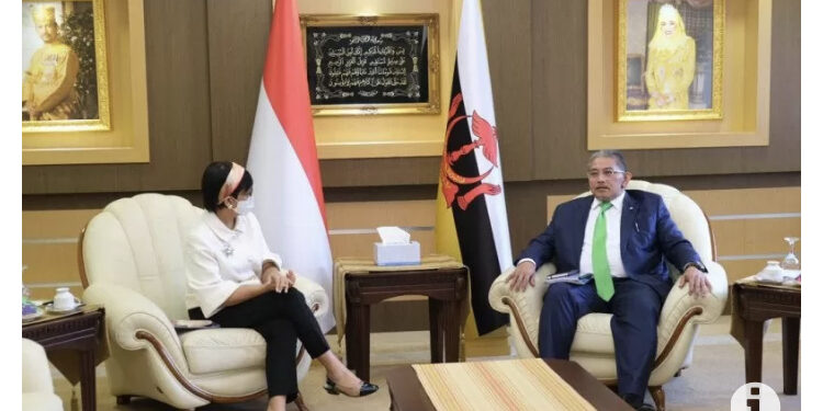 Berkunjung ke Brunei, Menlu RI Bahas Upaya ASEAN Tanggapi Isu Myanmar