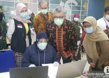 Kemenkes Apresiasi Penerapan Prokes Vaksinasi Calhaj Lansia di Bekasi