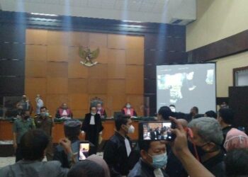 TP3: Menggugat Pengadilan Sesat terhadap HRS