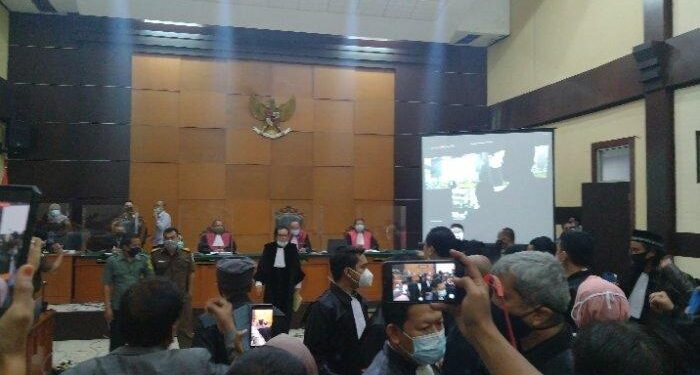 TP3: Menggugat Pengadilan Sesat terhadap HRS