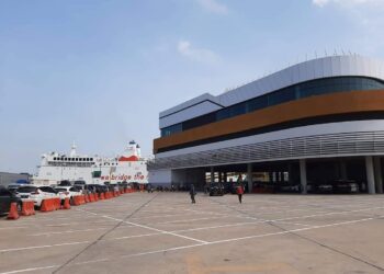 Masyarakat Dilarang Mudik, Pelabuhan Merak Hanya Layani Logistik Selama Lebaran