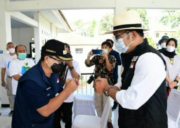 Gubernur Jabar dan Bupati Cianjur Resmikan Pembudidaya Ikan Milenial