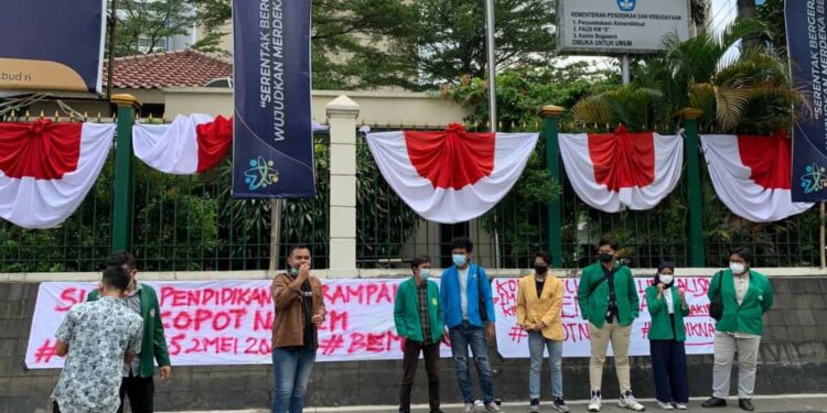 Peringati Hardiknas, BEM Nusantara & IMAKIPSI Minta Nadiem Dievaluasi