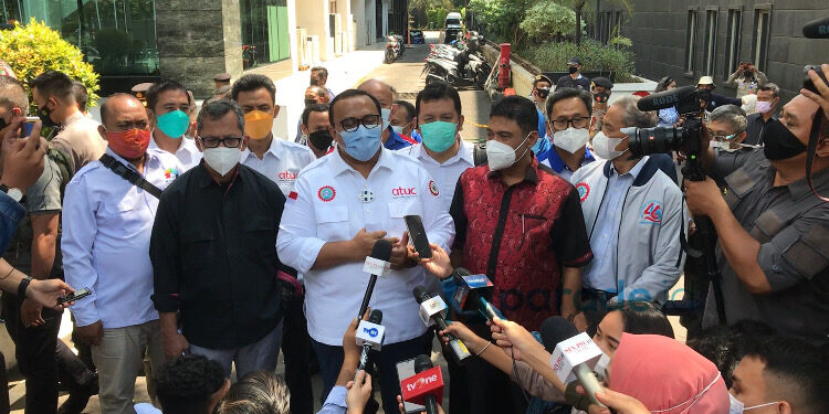 Petisi May Day 2021: Tuntutan Buruh Indonesia kepada Mahkamah Konstitusi