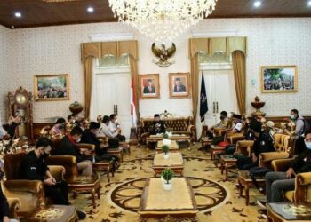 Dialog Bupati Cianjur dengan Buruh di May Day