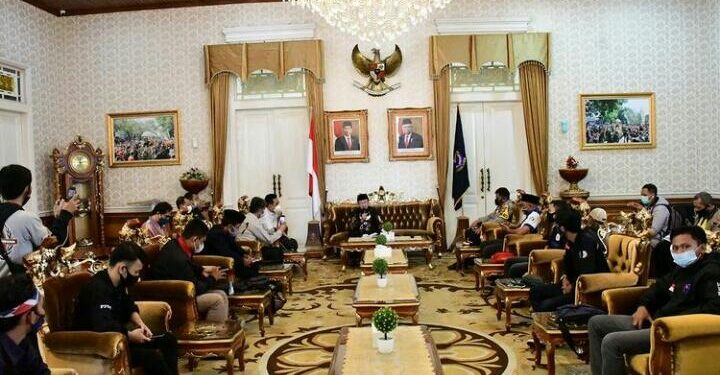 Dialog Bupati Cianjur dengan Buruh di May Day