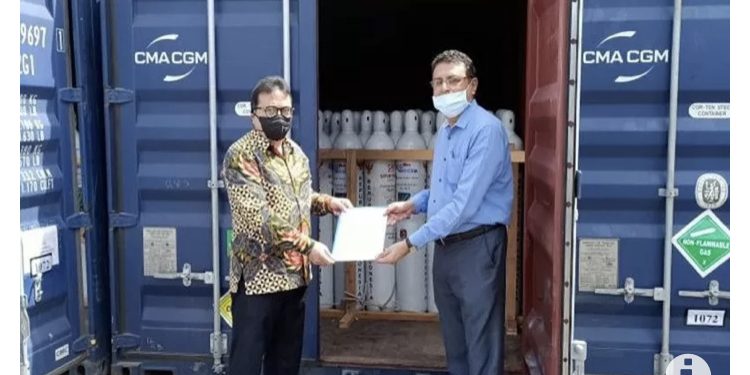 Indonesia Kembali Berikan 2.000 Tabung Oksigen kepada India