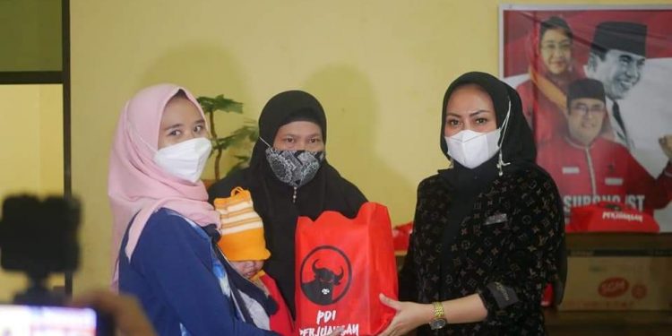 PDIP Cianjur Turun ke Desa-desa Berantas Stunting