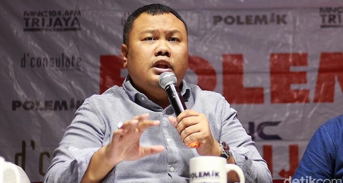 Keliru Bandingkan Dibukanya Sekolah dengan Dibukanya Mal saat Pandemi