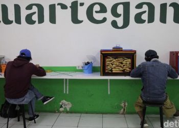 Politisi Sebut Warteg Indikator Ekonomi Kita