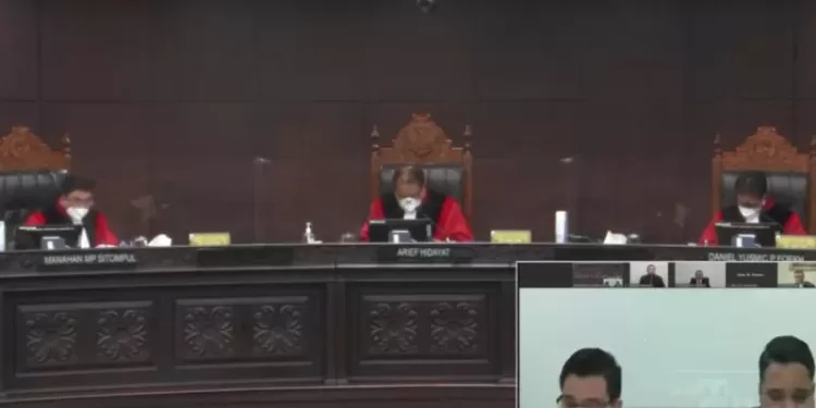 Tiga Wartawan Gugat Undang-Undang Pers ke Mahkamah Konstitusi