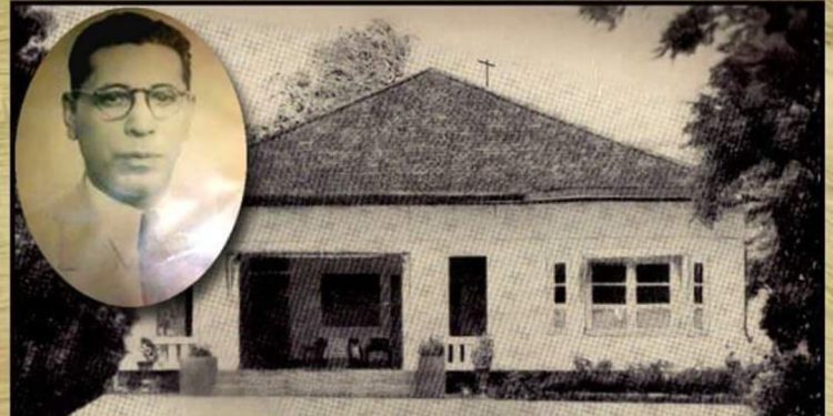 Tokoh Tionghoa Usul Faradj bin Said Dianugrahi Bintang Kehormatan