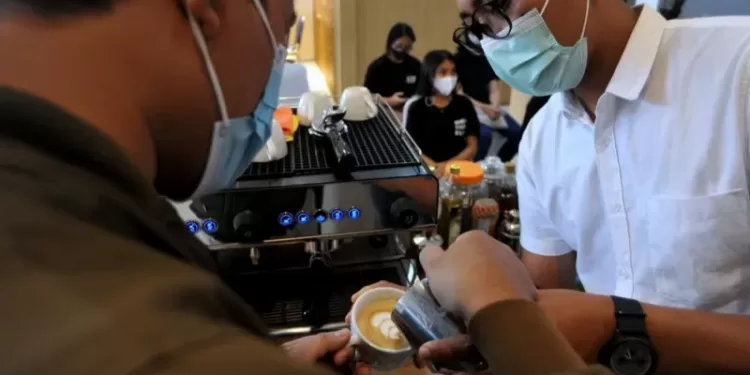 Lembaga Pendidikan Wisata di Bali Dorong Semangat Wirausaha Masyarakat