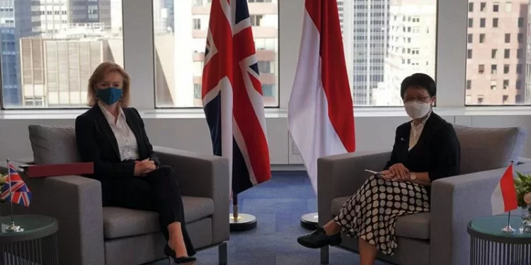 Indonesia Keluar dari “Daftar Merah” Perjalanan Inggris