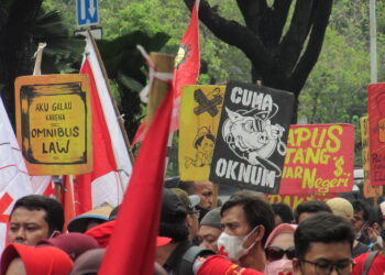[In Picture] Unjuk Rasa GEBRAK di Hari Sumpah Pemuda