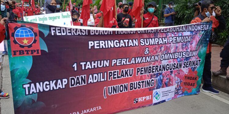 Unjuk Rasa GEBRAK di Hari Sumpah Pemuda