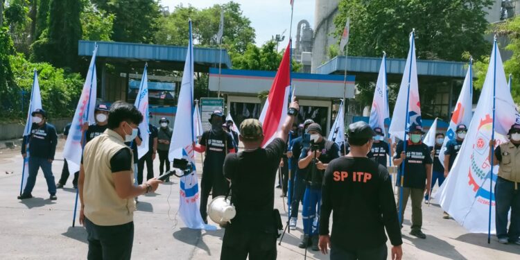 Buruh Bogor Kawal Sidang Gugatan JR di MK atas Kesaksian DPR