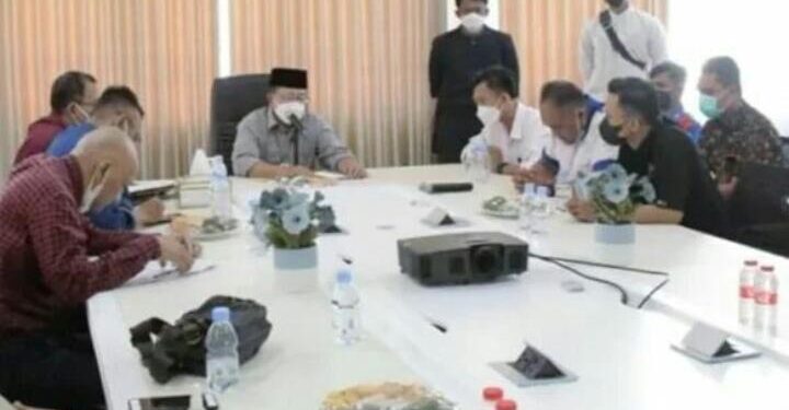 Buruh Cianjur Tuntut Kenaikan Upah, Ini Respons Bupati Herman